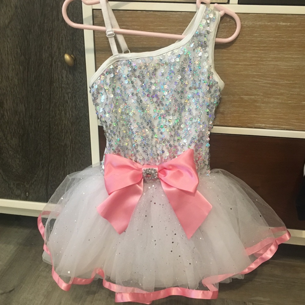 White glitter dance tutu outfit fits 4-5T